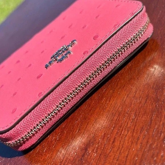 New Coach ostrich-embossed zip around wallet - Picture 6 of 11